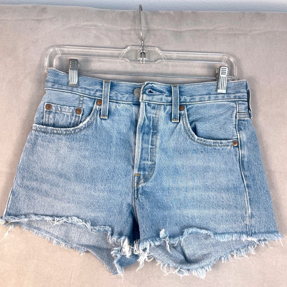 Levis 501 Original High Rise Light Wash Denim Cut Off Shorts 29 Americana Rock
